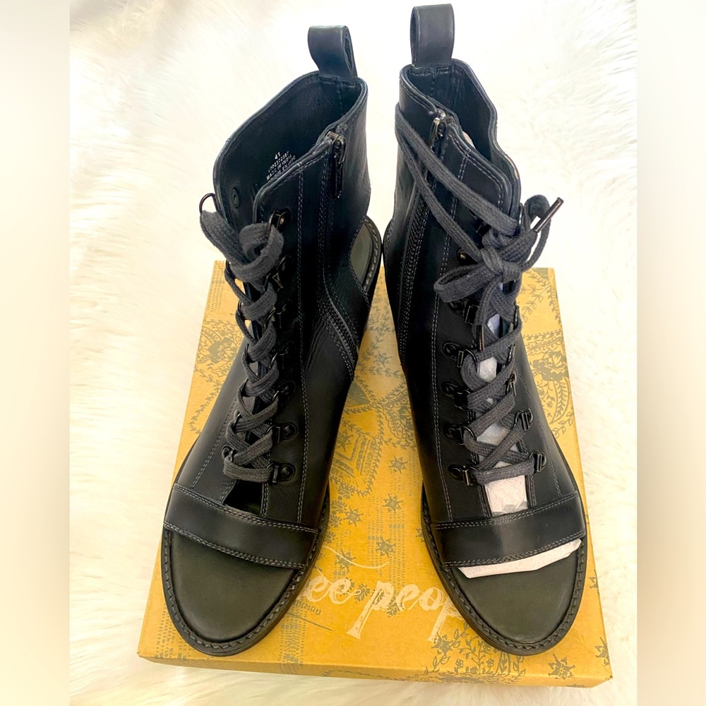 Free People Black City of Lights Lace-Up Heeled Boots Sz 41